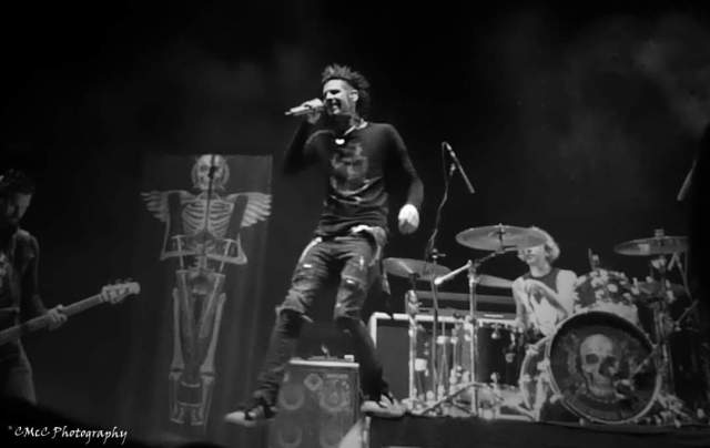 facebook_1587228178448_6657317497780731397