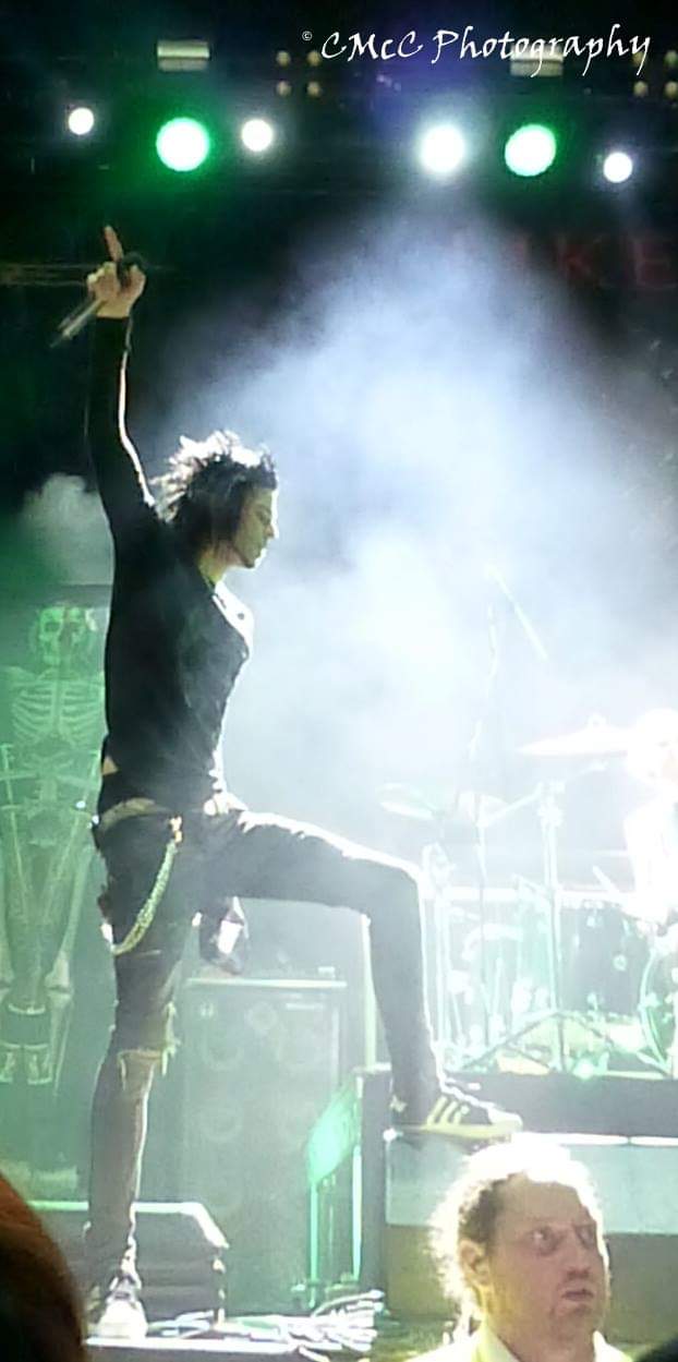 facebook_1587228196709_6657317574370375502